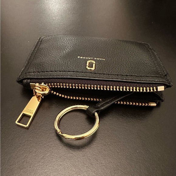 Marc Jacobs Commuter Wallet - Black Leather - Picture 2 of 9